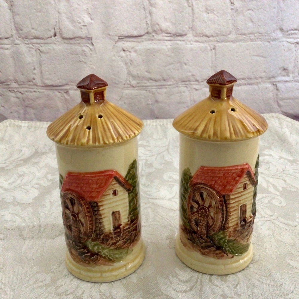 Vintage Ceramic Waterwheel Cottage Salt and Pepper Shaker Set Japan